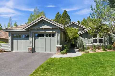 62022 Fall Creek Loop, Bend, OR 97702