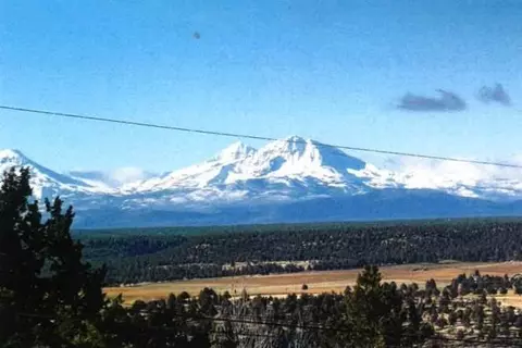 14198 SW Nine Peaks Pl, Terrebonne, OR 97760
