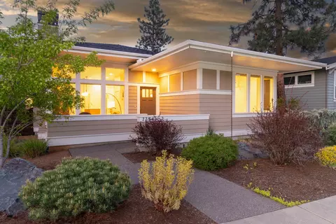 2234 NW Lemhi Pass Dr, Bend, OR 97701
