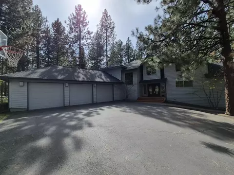 2999 NW Three Sisters, Bend, OR 97703