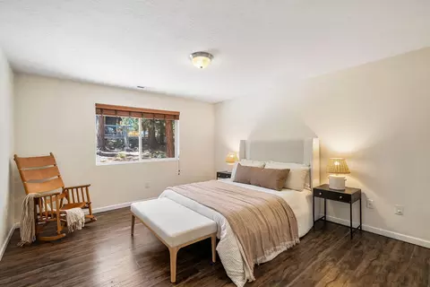Bedroom - 20373 Saghali Ct, Bend, OR 97702 photo 1 of 5