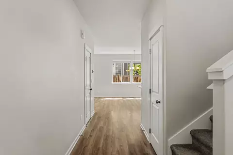 Entry Way - 20431 Cider Ct, Bend, OR 97702 photo 5 of 5