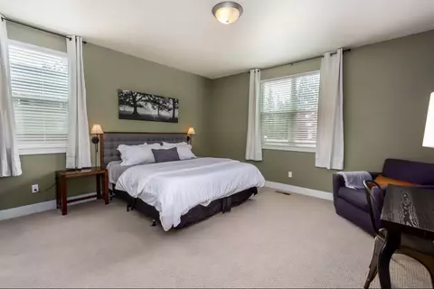 Bedroom - 21362 Bear Creek Rd, Bend, OR 97702 photo 1 of 5