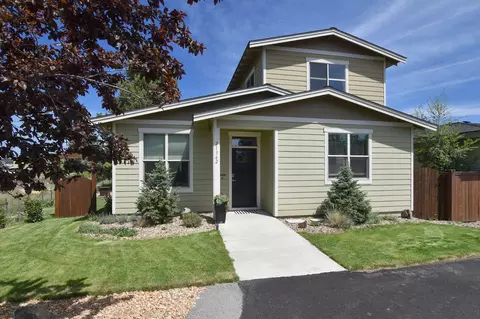 21362 Bear Creek Rd, Bend, OR 97702