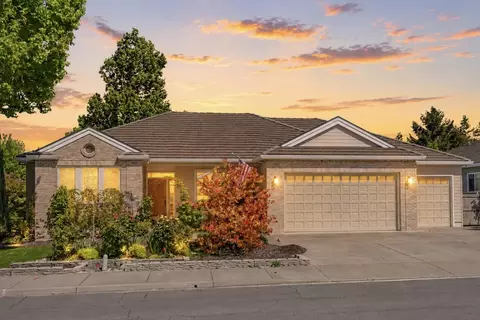 769 Mountain View Dr, Medford, OR 97504
