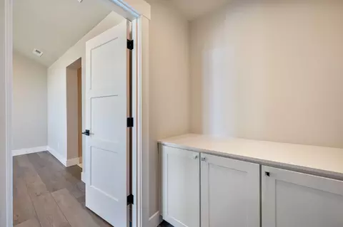 Entry Way - 20520 NEmpire Ave, Bend, OR 97701 photo 3 of 3