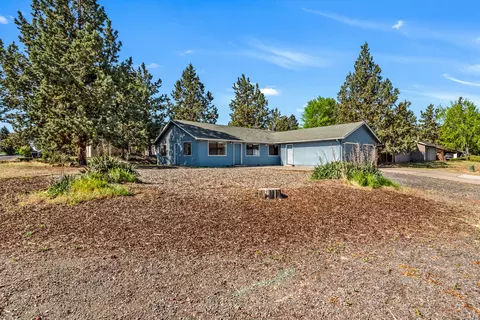 Exterior - Undisclosed, Bend, OR 97701 photo 4 of 11