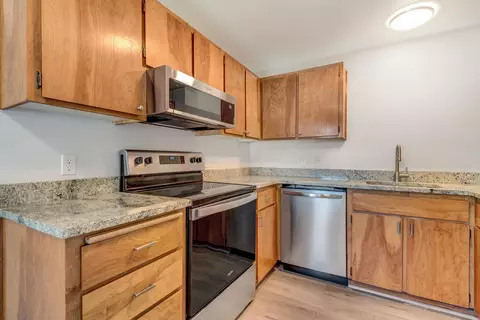 Kitchen - Undisclosed, Bend, OR 97701 photo 2 of 3
