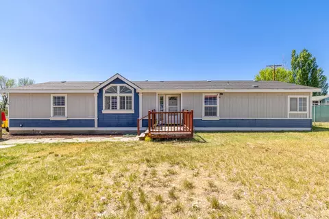 7257 Hilyard Ave, Klamath Falls, OR 97603