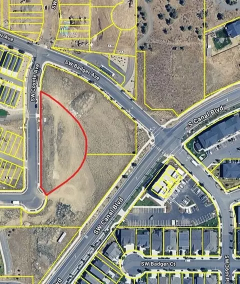sw coyote avenue, Redmond, OR 97756