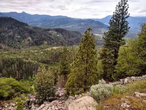 8074 Highway 66, Ashland, OR 97520