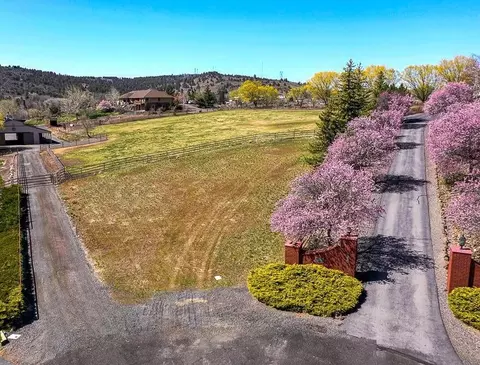 0 Devonridge Dr #1201, Klamath Falls, OR 97601