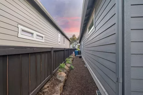 Exterior - 3158 NW Hidden Ridge Dr, Bend, OR 97703 photo 12 of 15