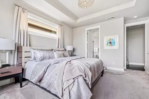 Bedroom - 3158 NW Hidden Ridge Dr, Bend, OR 97703 photo 3 of 3