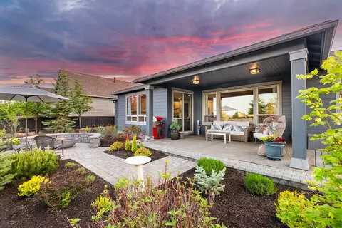 Exterior - 3158 NW Hidden Ridge Dr, Bend, OR 97703 photo 7 of 15