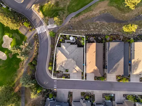 View/Area - 3158 NW Hidden Ridge Dr, Bend, OR 97703 photo 3 of 3