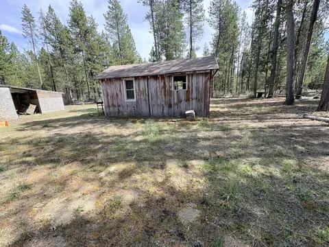 1548 Cheryl Dr, La Pine, OR 97739 photo 9