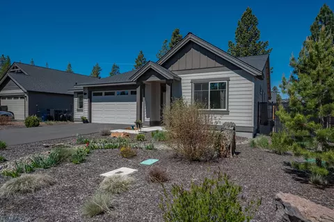 51911 Campfire Dr, La Pine, OR 97739