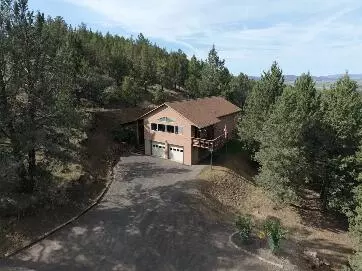 12261 Overland Dr, Klamath Falls, OR 97603