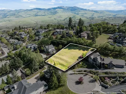 168 Sunnyview St, Ashland, OR 97520