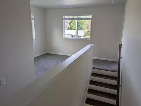 Bedroom - 613 St Thomas Ln, Eagle Point, OR 97524 photo 1 of 1