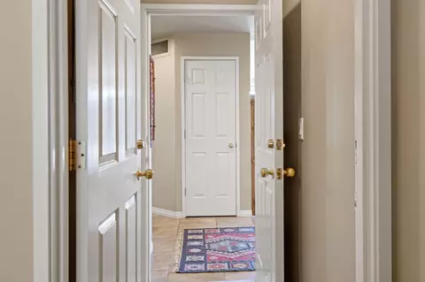 Entry Way - 19717 SW Mount Bachelor Dr UNIT 313, Bend, OR 97702 photo 1 of 1
