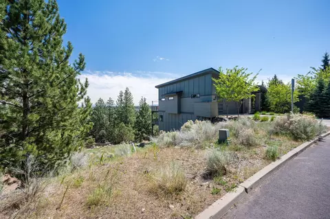 1729 SW Troon Ave, Bend, OR 97702 photo 9
