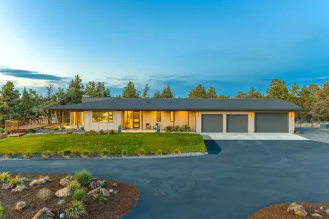 64144 Pioneer Loop, Bend, OR 97701