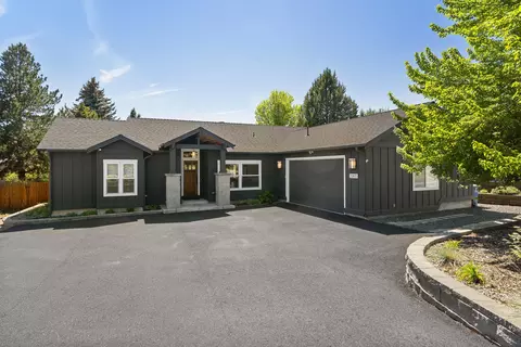 20805 Morningstar Dr, Bend, OR 97701