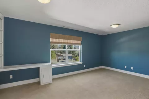 Bedroom - 19987 Badger Rd, Bend, OR 97702 photo 5 of 7