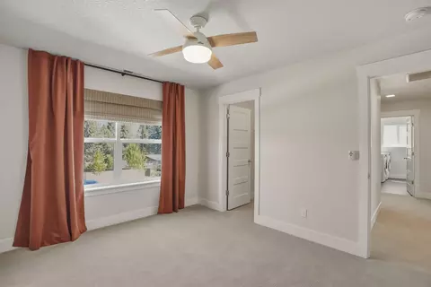 Bedroom - 19987 Badger Rd, Bend, OR 97702 photo 2 of 7