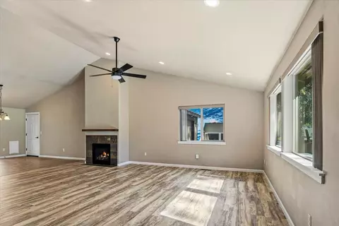 Living - 59665 Cheyenne Rd, Bend, OR 97702 photo 1 of 5
