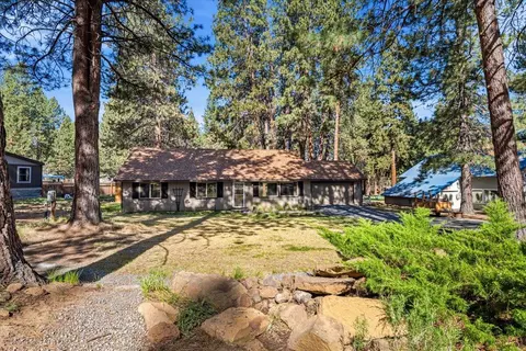 Exterior - 59665 Cheyenne Rd, Bend, OR 97702 photo 3 of 10