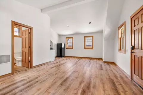 Living - 1252 NW Ithaca Ave, Bend, OR 97703 photo 3 of 4