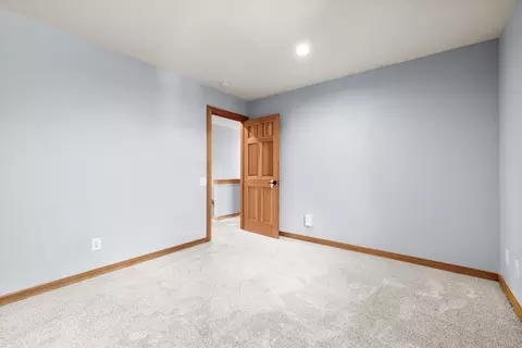 Bedroom - 1252 NW Ithaca Ave, Bend, OR 97703 photo 6 of 8