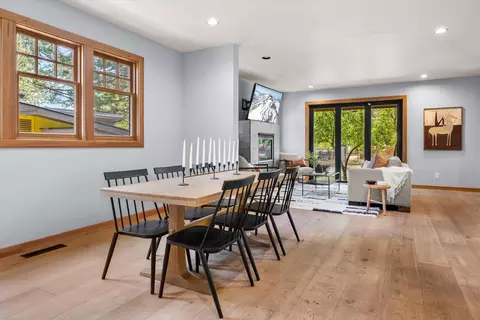 Dining - 1252 NW Ithaca Ave, Bend, OR 97703 photo 1 of 2
