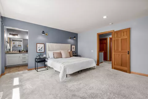 Bedroom - 1252 NW Ithaca Ave, Bend, OR 97703 photo 3 of 8