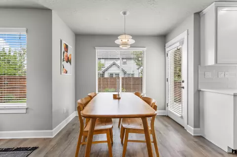 Dining - 60999 Grand Targhee Dr, Bend, OR 97702 photo 2 of 3