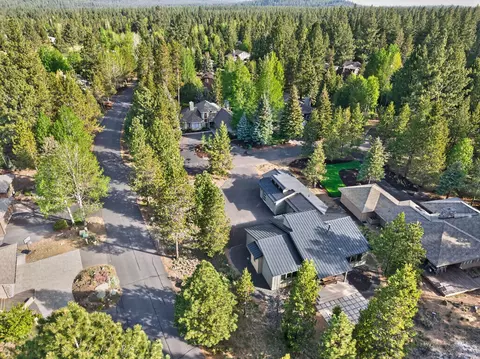 17915 Playoff Ln, Sunriver, OR 97707 photo 41
