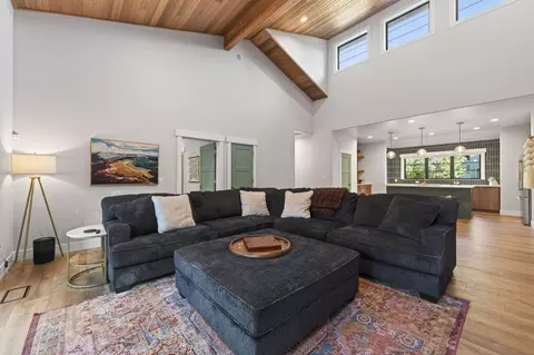 17915 Playoff Ln, Sunriver, OR 97707 photo 11