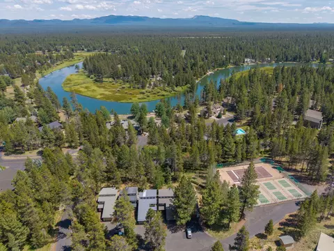 View/Area - 55681 Wagon Master Way, Bend, OR 97707 photo 6 of 7