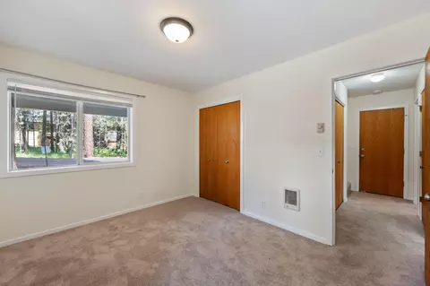 Bedroom - 55681 Wagon Master Way, Bend, OR 97707 photo 6 of 6
