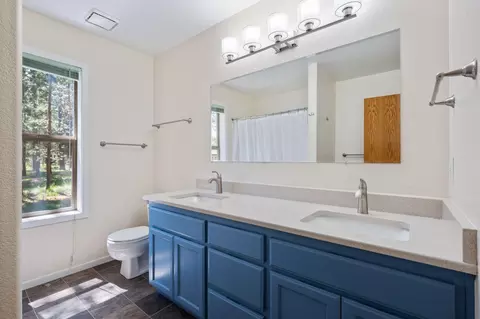 Bath - 55681 Wagon Master Way, Bend, OR 97707 photo 2 of 3