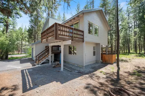 Exterior - 55681 Wagon Master Way, Bend, OR 97707 photo 5 of 10