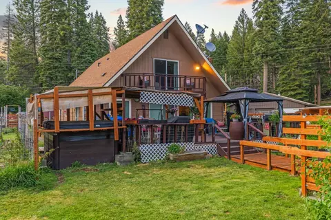 27233 Rocky Point Rd, Klamath Falls, OR 97601