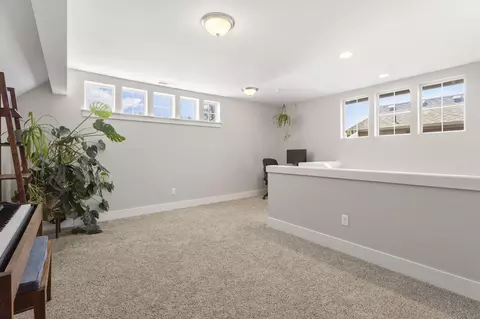 1035 SE Leonel Ln, Bend, OR 97702 photo 16