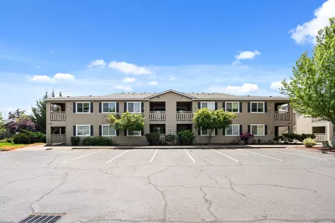 1988 Skypark, Medford, OR 97504