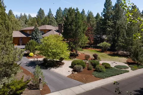 2590 NW Foley Ct, Bend, OR 97703