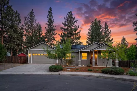 61095 Honkers Ct, Bend, OR 97702