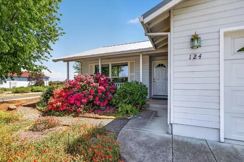 Other - 124 Samuel Ln, Phoenix, OR 97535 photo 2 of 6